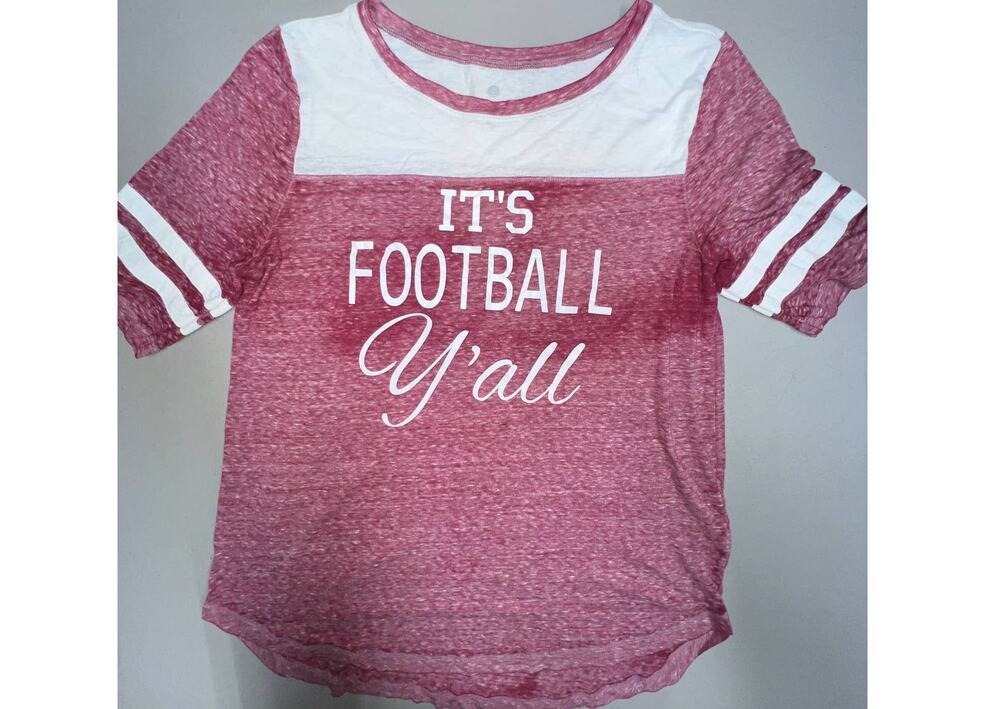 It's Football Y'all Tee Maroon & White EUC Women XL